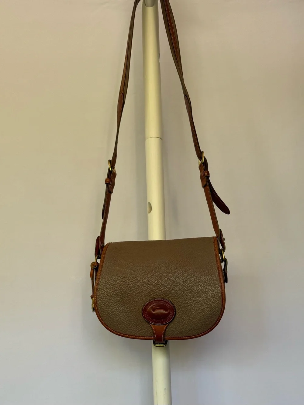 Vintage Dooney & Bourke Brown Pebbled Leather Crossbody with Saddle Trim